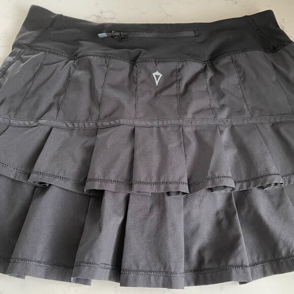 ivivva by Lululemon Set the Pace Skort/Skirt Black Sz 14 Girls/XS Women - Picture 5 of 15